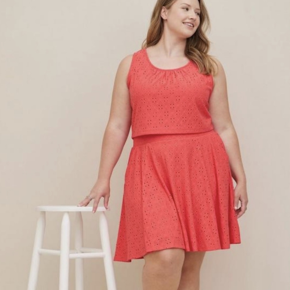 Two piece torrid pink skirt set